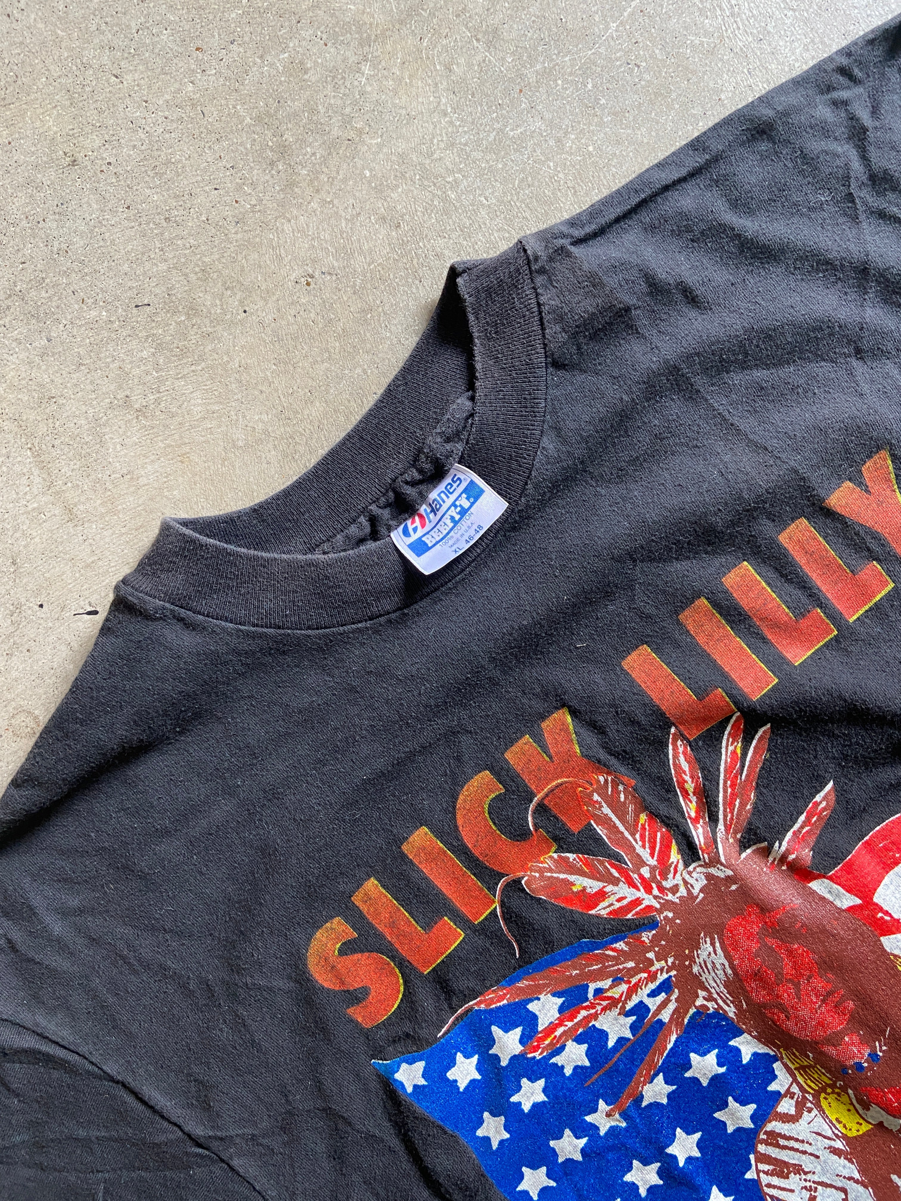 VTG Slick Lilly Grunge World Tour Tee Sz L