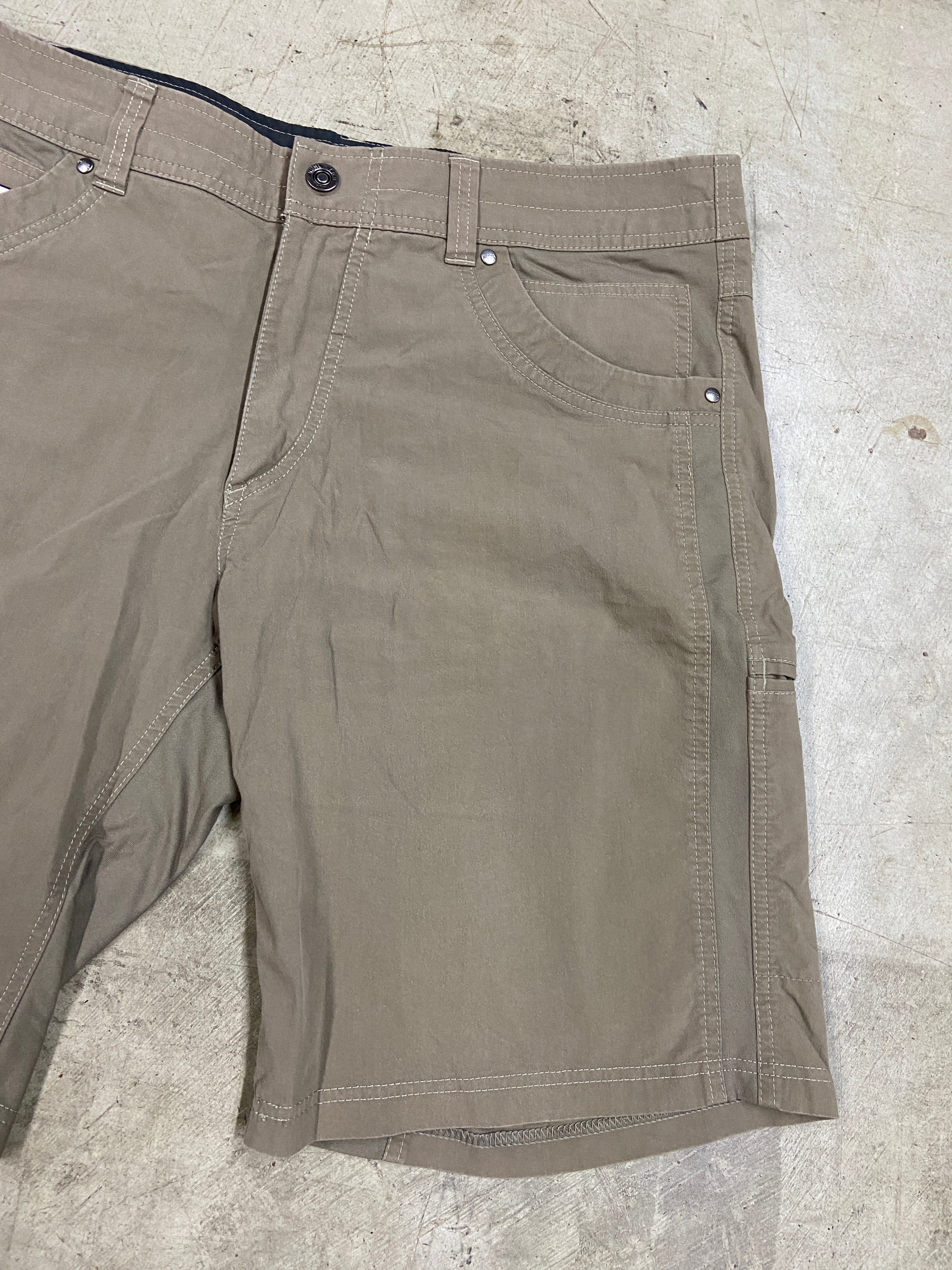 Y2K Kuhl Olive Outdoor Shorts Sz 38