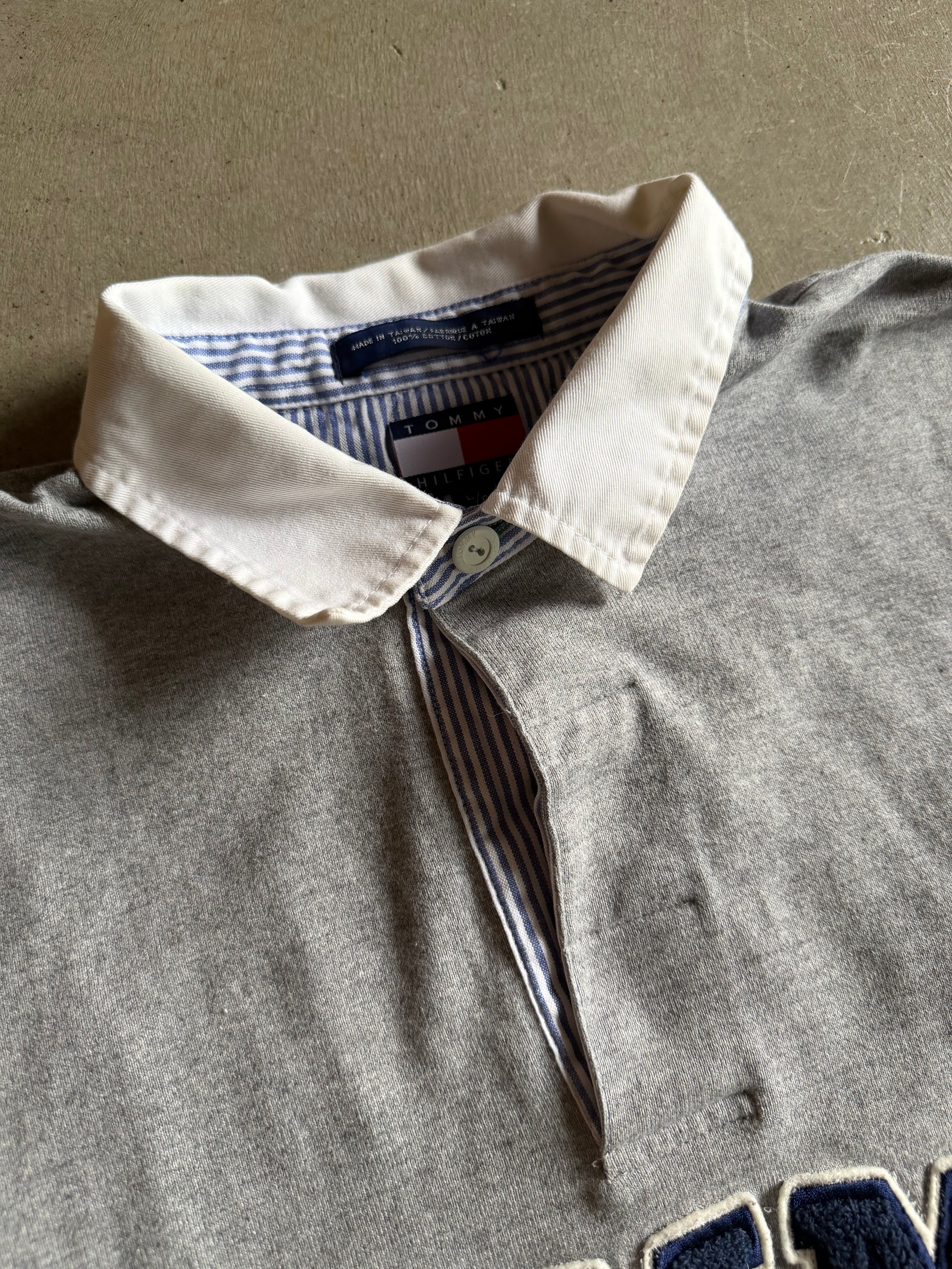 VTG Tommy Hilfiger Gray Rugby Shirt Sz L