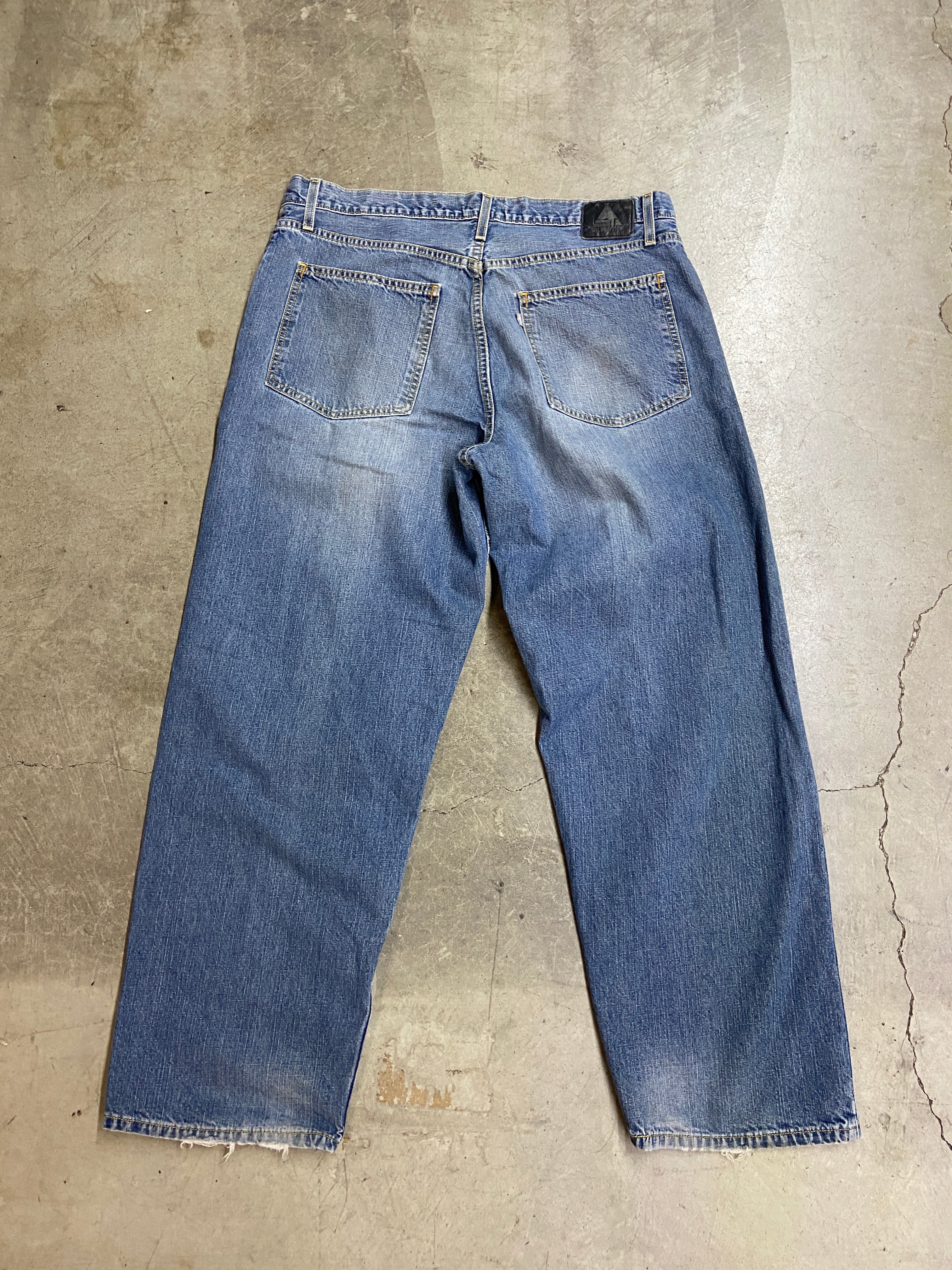 Y2K Levi's Silvertab Baggy Yellow Stitching Denim Jeans Sz 38x32